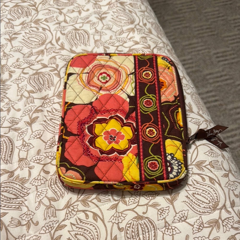 Vera Bradley e-reader case